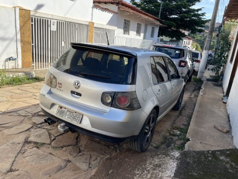 
								Volkswagen Golf full									