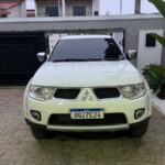 Mitsubishi-L200-full_________-5