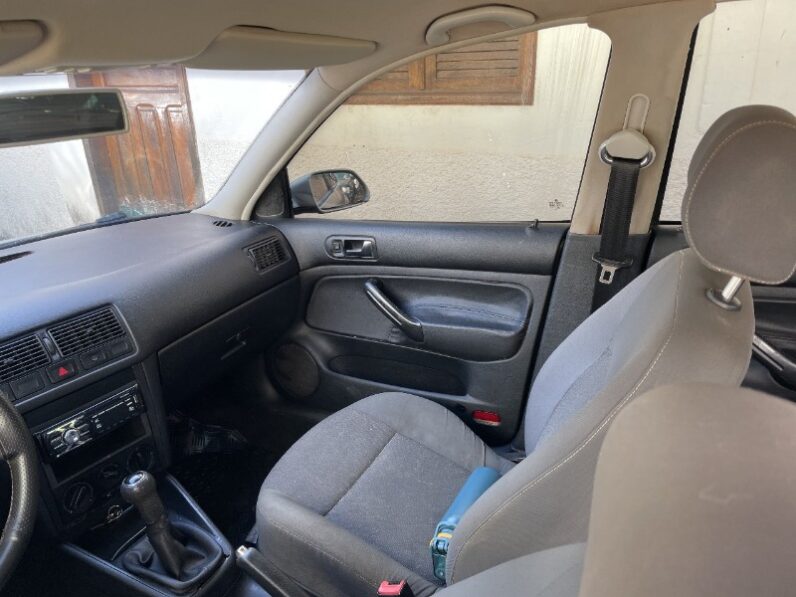 Volkswagen-Golf-full_________-8-1